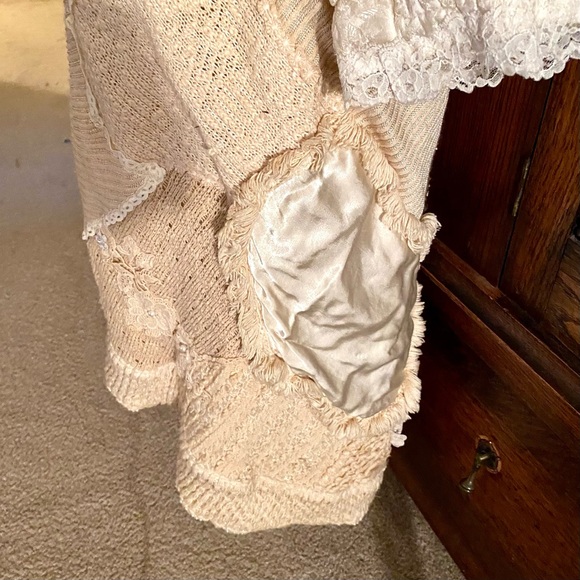 Sz L Ivory mixed media long bohemian coat - Picture 10 of 16